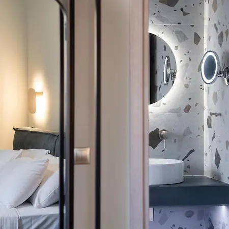 The Secret Boutique Hotell 4*