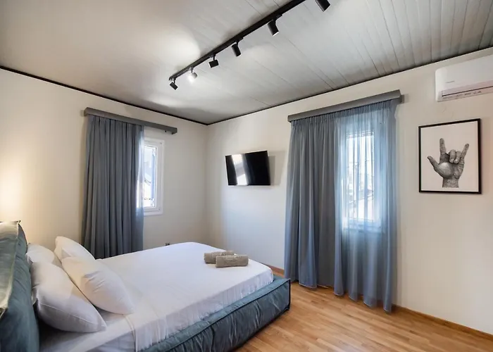 The Secret Boutique 4*