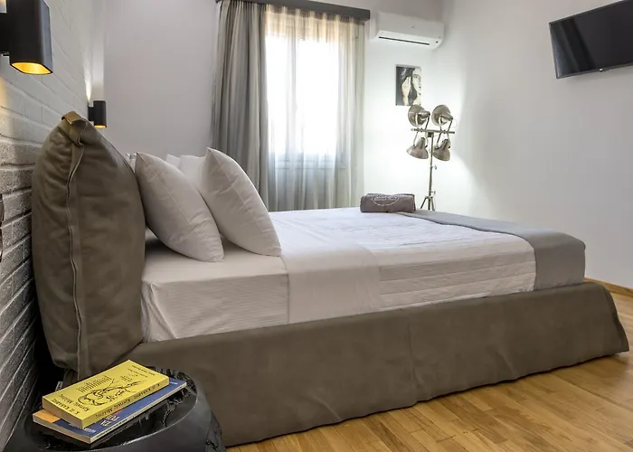 The Secret Boutique 4*