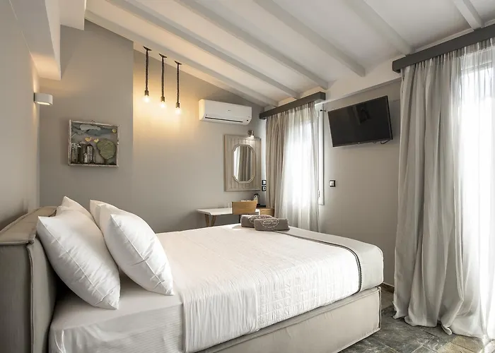 The Secret Boutique Lefkada City