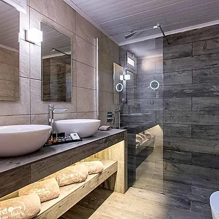 The Secret Boutique 4* Lefkáda